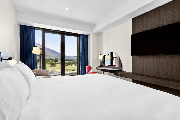 Standard Double room with balcony and with mountain view