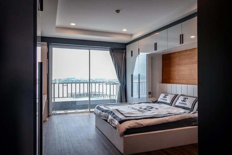 Chateau Vista Serviced apartment
