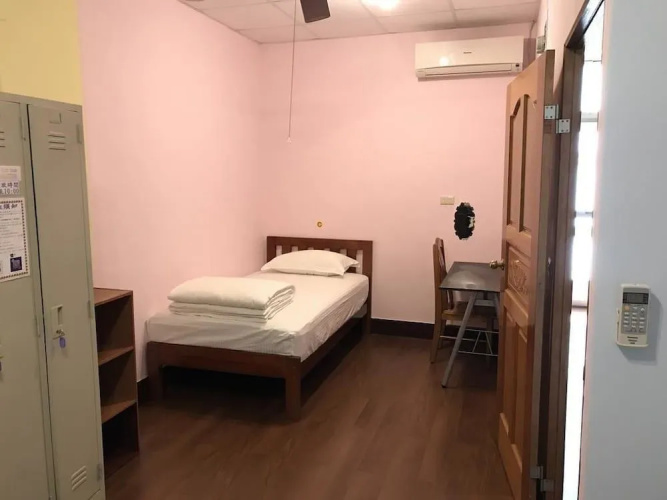 Handy Hostel