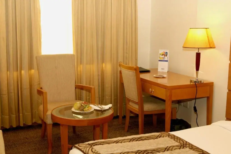 Comfort Inn Saffron Kiran