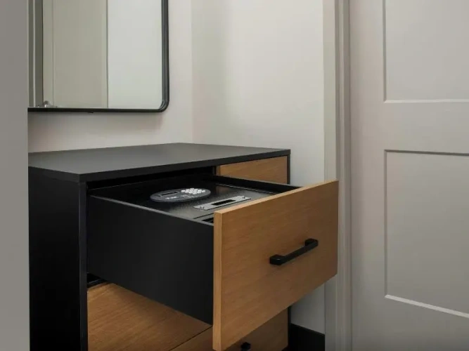 1 Bedroom Double Suite