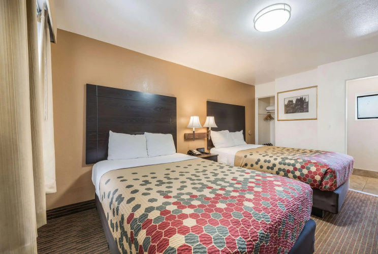 Rodeway Inn Flagstaff - Downtown