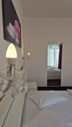 Hotel Imperial Timisoara by JR