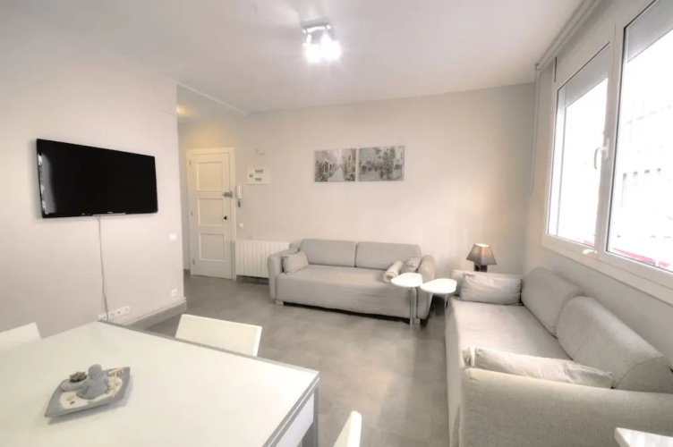 Benet Apartment