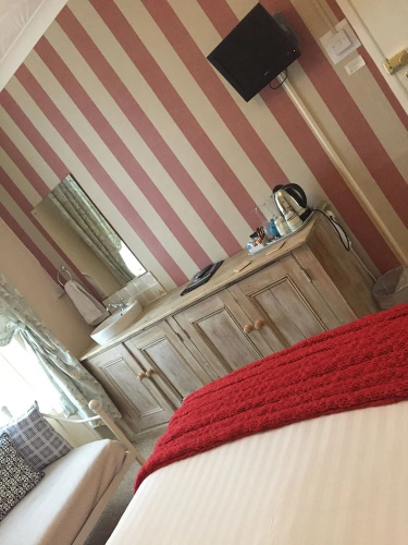 Phantele Bed and Breakfast