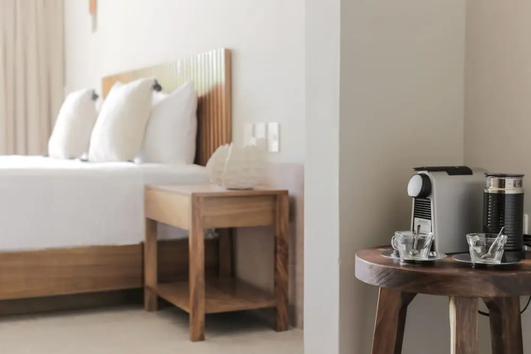 Zereno Luxury Boutique Hotel