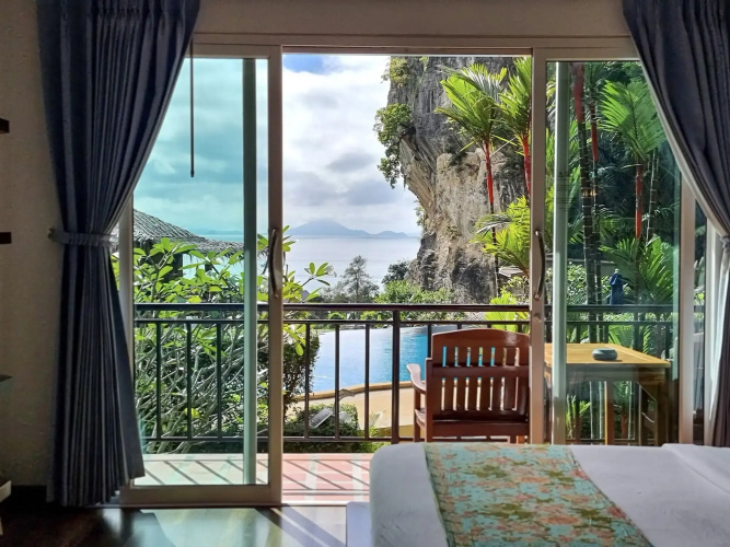 Railay Phutawan Resort