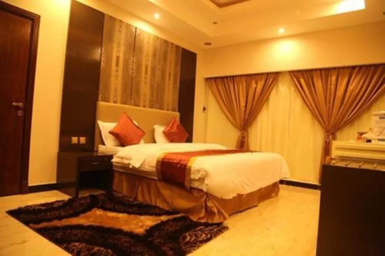 Violet Hotel