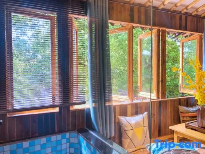 Standard Double Duplex room with river view