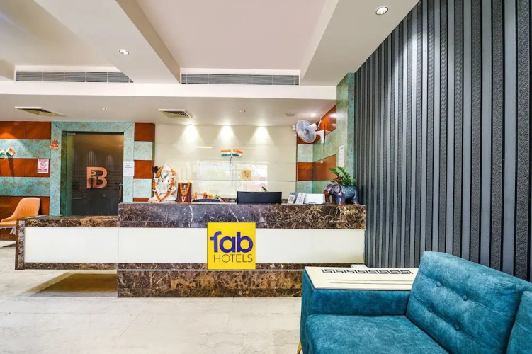 Fabhotel Billionaire Inn