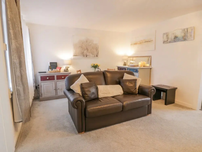 Rosalin Cottage