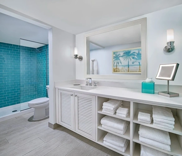 Double Junior Suite with partial ocean view