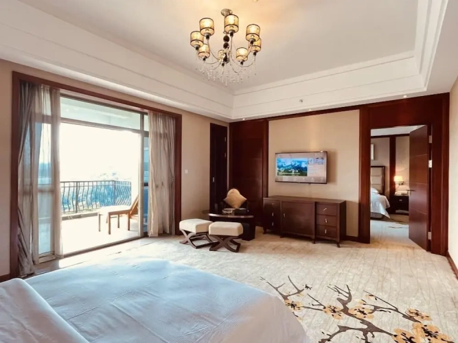 2 Bedrooms Executive Suite