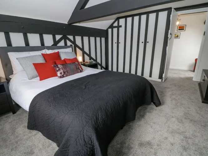 Ellie's Cottage