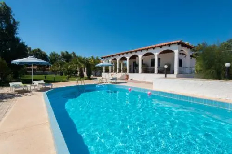 Villas Mina and Studios
