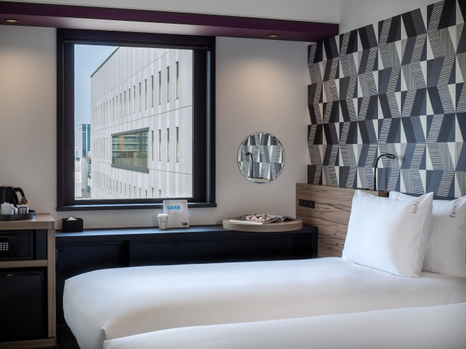 Holiday Inn Express Osaka City Centre - Midosuji photo 6