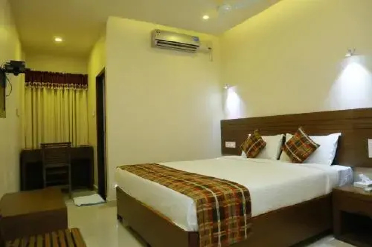 Global Backwaters Resort