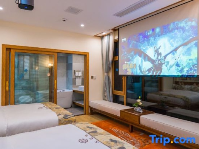 Suite with view