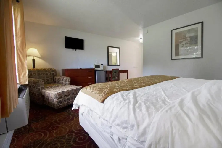 Rodeway Inn Perry