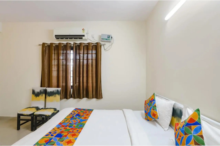 FabHotel SS House