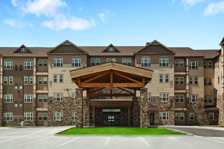1 Bedroom Quadruple Suite