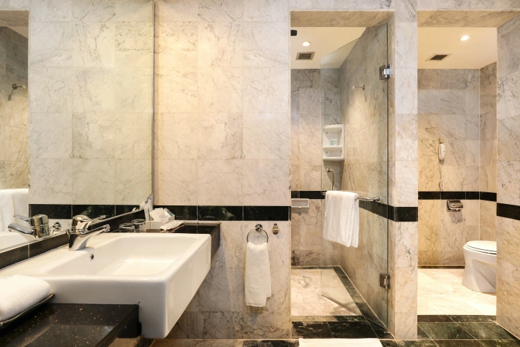 Quadruple Suite