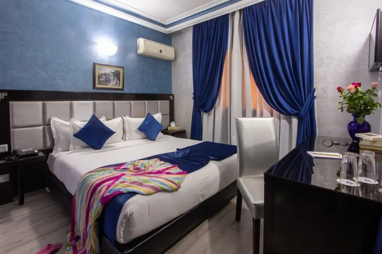 Superior Quadruple room