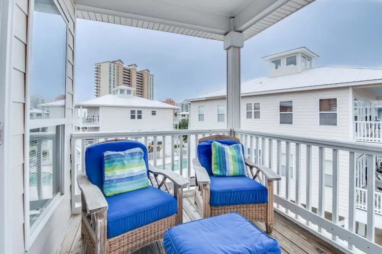 Spinnaker Pointe 2A Duplex