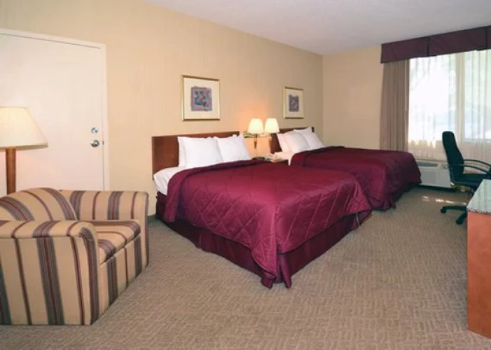 Airport Inn