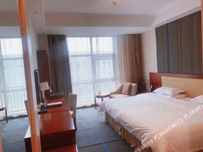 Premier Suite