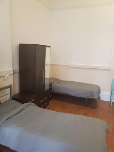 Halpin House - Hostel