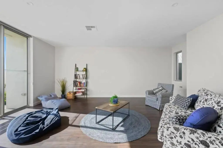 Meander ~ Dreamy Abode with Unrivaled Views