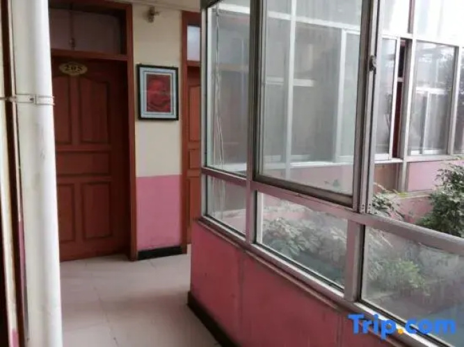 Yuzhong Tiantian Inn