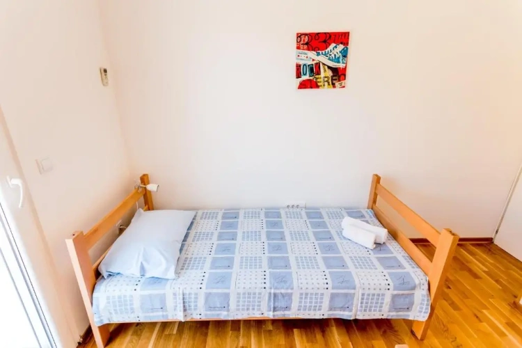 2 Bedrooms Apartment with sea view