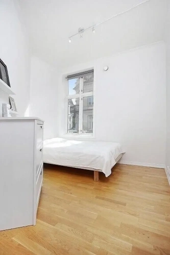 2 Bedrooms Apartment with city view