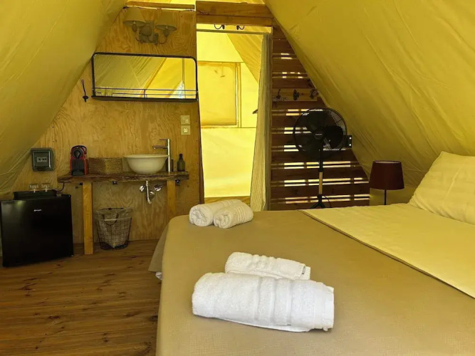 Pefkon Suites