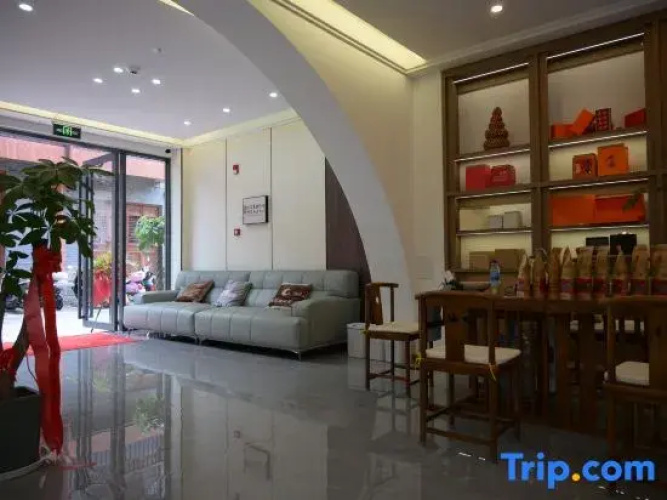 xin feng Hotel