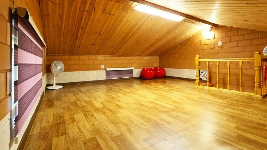 Standard Family room