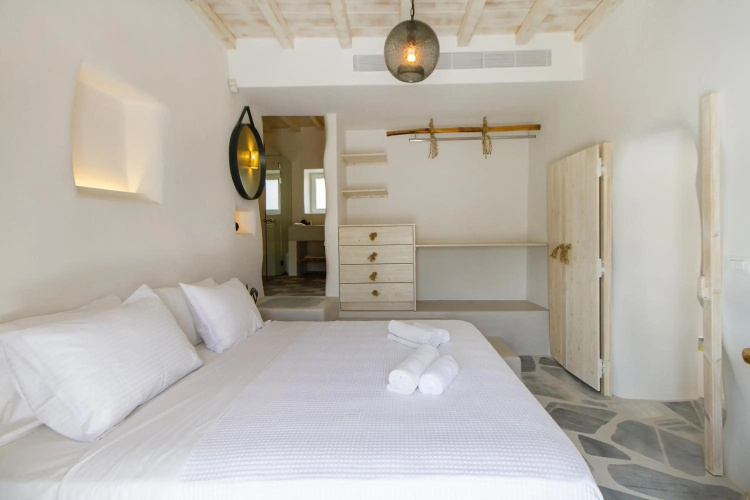Kostantis Summer Villas and Suites