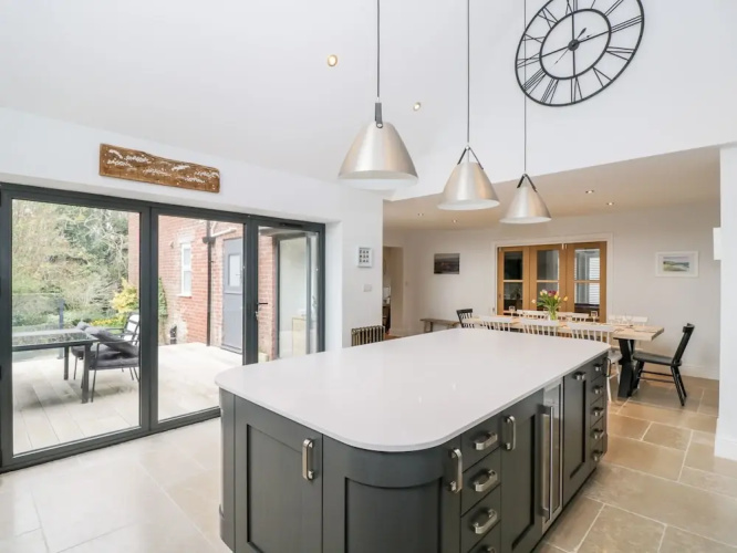 49 Ulwell Road