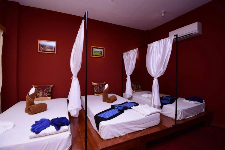 Bagan Umbra Hotel