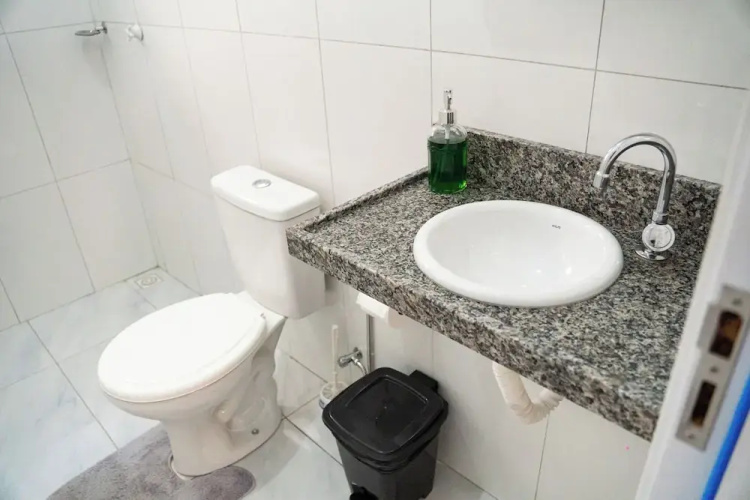 Casa Pet Friendly c Churrasqueira e Terra o
