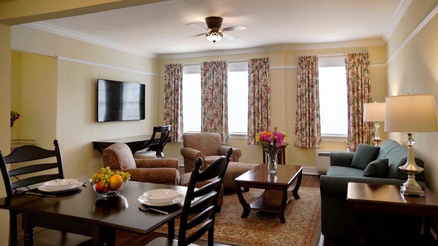1 Bedroom Suite