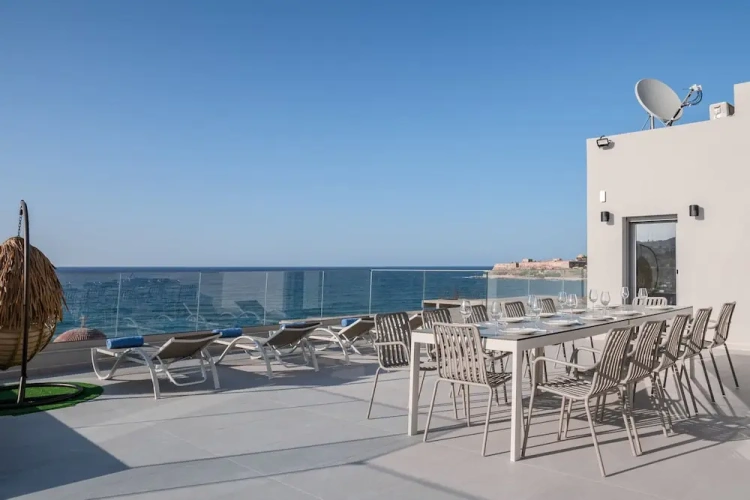 6 Bedrooms Villa with balcony and with sea view