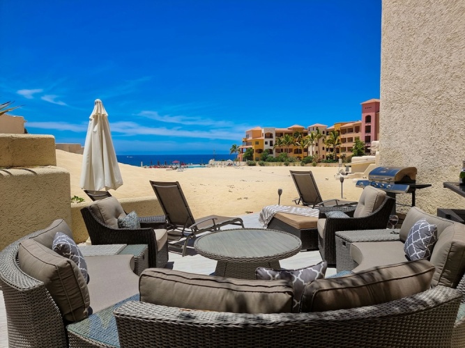 3 Bedrooms Luxury room beachfront