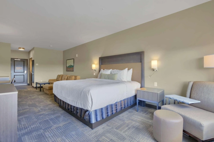 Guest rooms