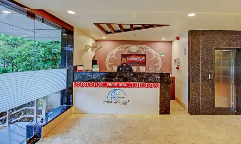 Hotel Taj Venture By Park Tree