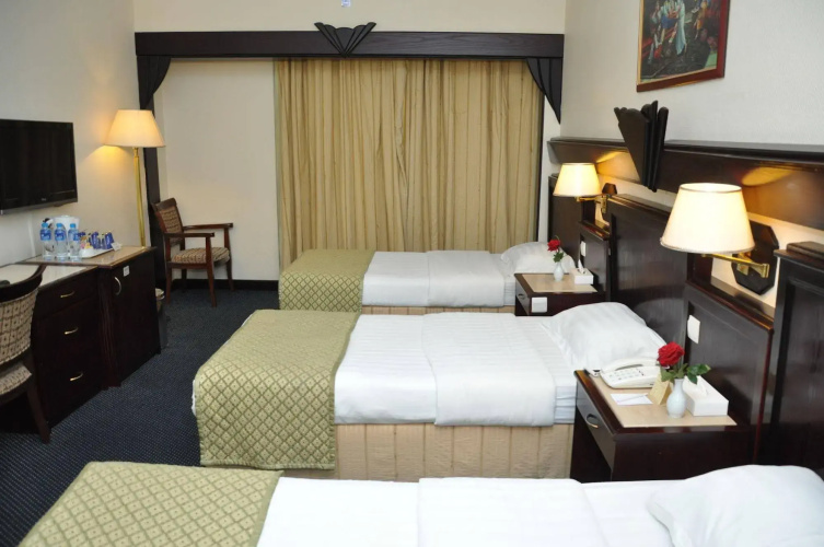 Claridge Hotel