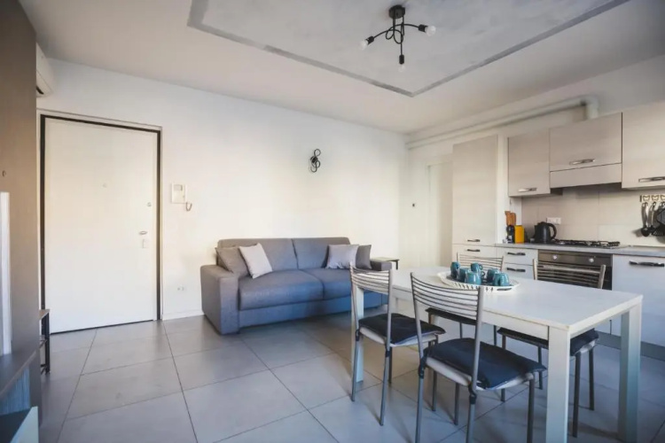 Grey House Pavia