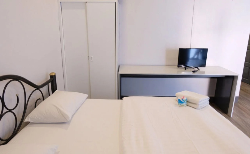 Ai Aroon Apartment